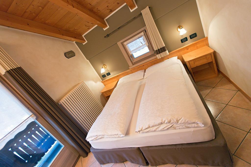 Al Chestelet Livigno Exterior foto